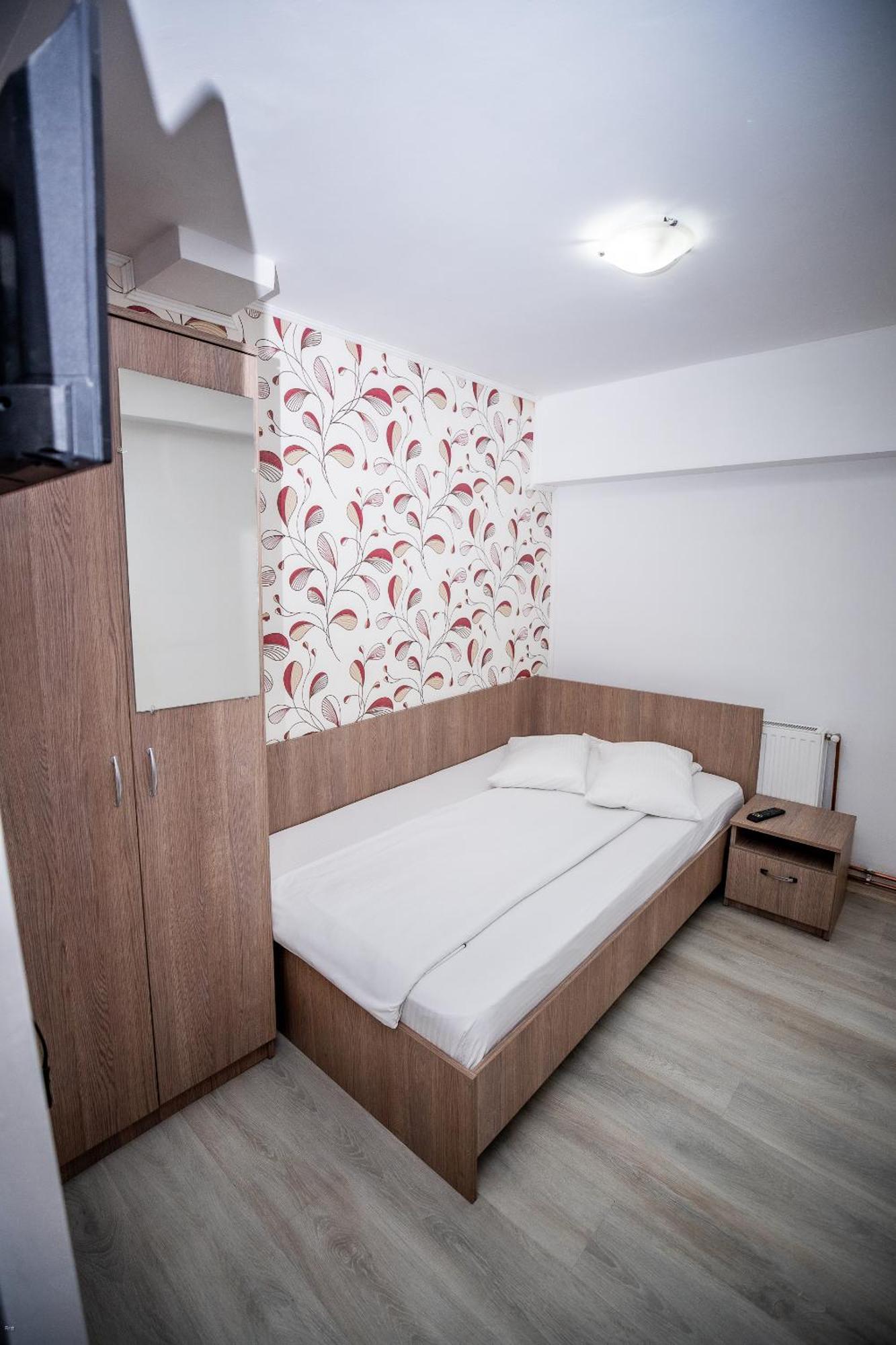 Hostel Nelana Cluj-Napoca Exterior foto
